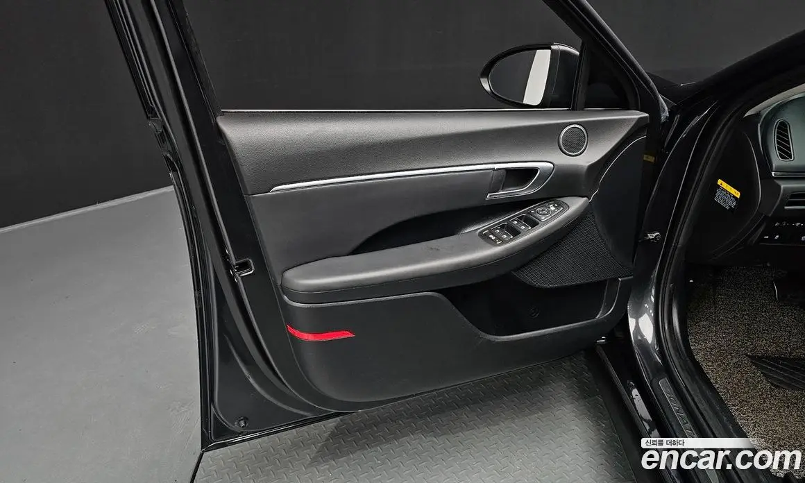 Hyundai Sonata 2019 2.0 автомат (гидро), фото 14 Hyundai Sonata 2019 2.0 автомат (гидро), фото 14