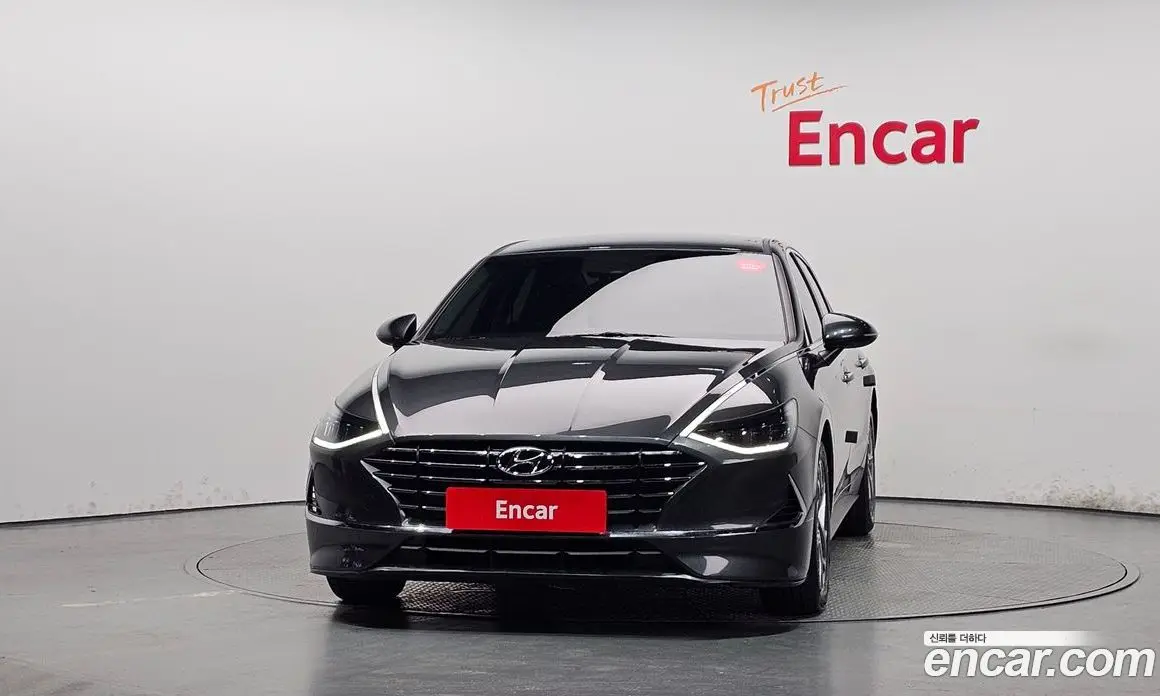 Hyundai Sonata 2019 2.0 автомат (гидро), фото 3 Hyundai Sonata 2019 2.0 автомат (гидро), фото 3