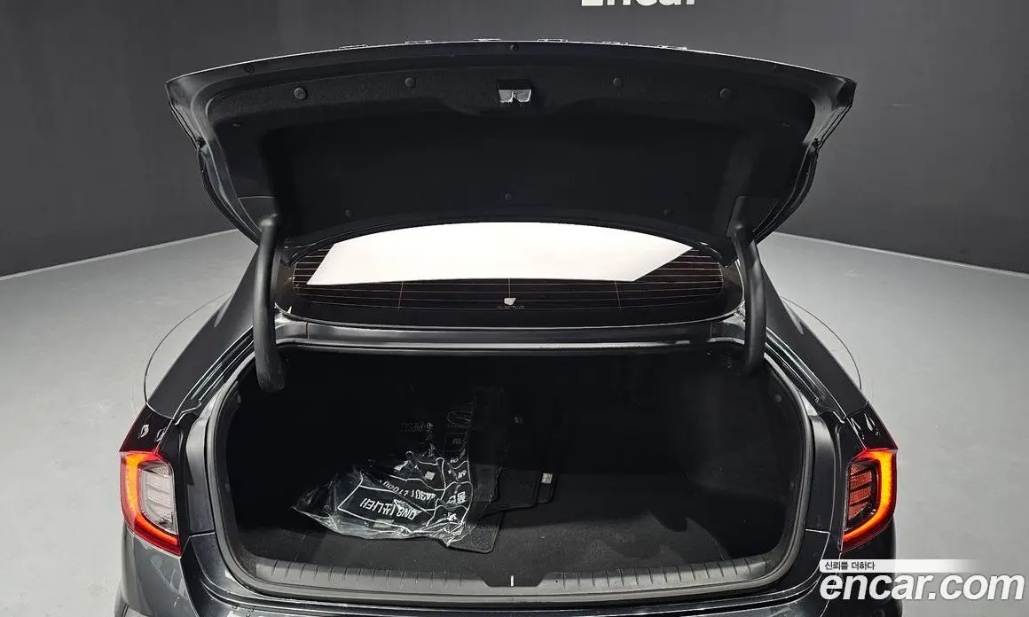 Hyundai Sonata 2019 2.0 автомат (гидро), фото 26 Hyundai Sonata 2019 2.0 автомат (гидро), фото 26
