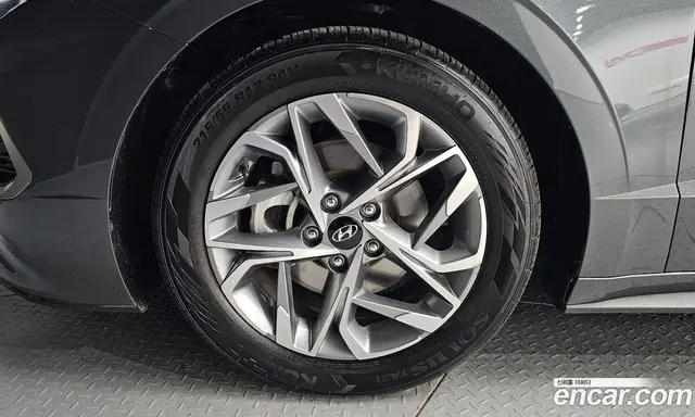 Hyundai Sonata 2019 2.0 автомат (гидро), миниатюра 5 Hyundai Sonata 2019 2.0 автомат (гидро), миниатюра 5