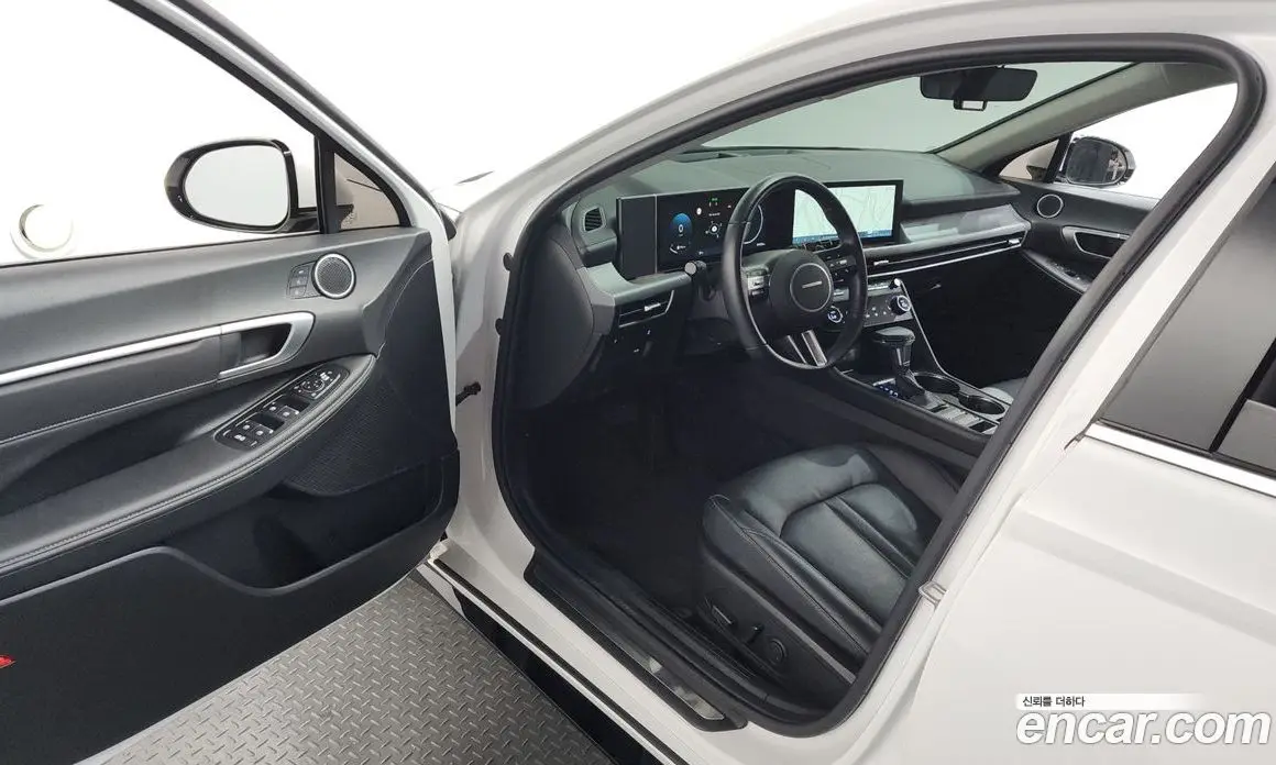 Hyundai Sonata 2023 2.0 автомат (гидро), фото 13 Hyundai Sonata 2023 2.0 автомат (гидро), фото 13