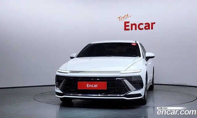 Hyundai Sonata 2023 2.0 автомат (гидро), миниатюра 3 Hyundai Sonata 2023 2.0 автомат (гидро), миниатюра 3