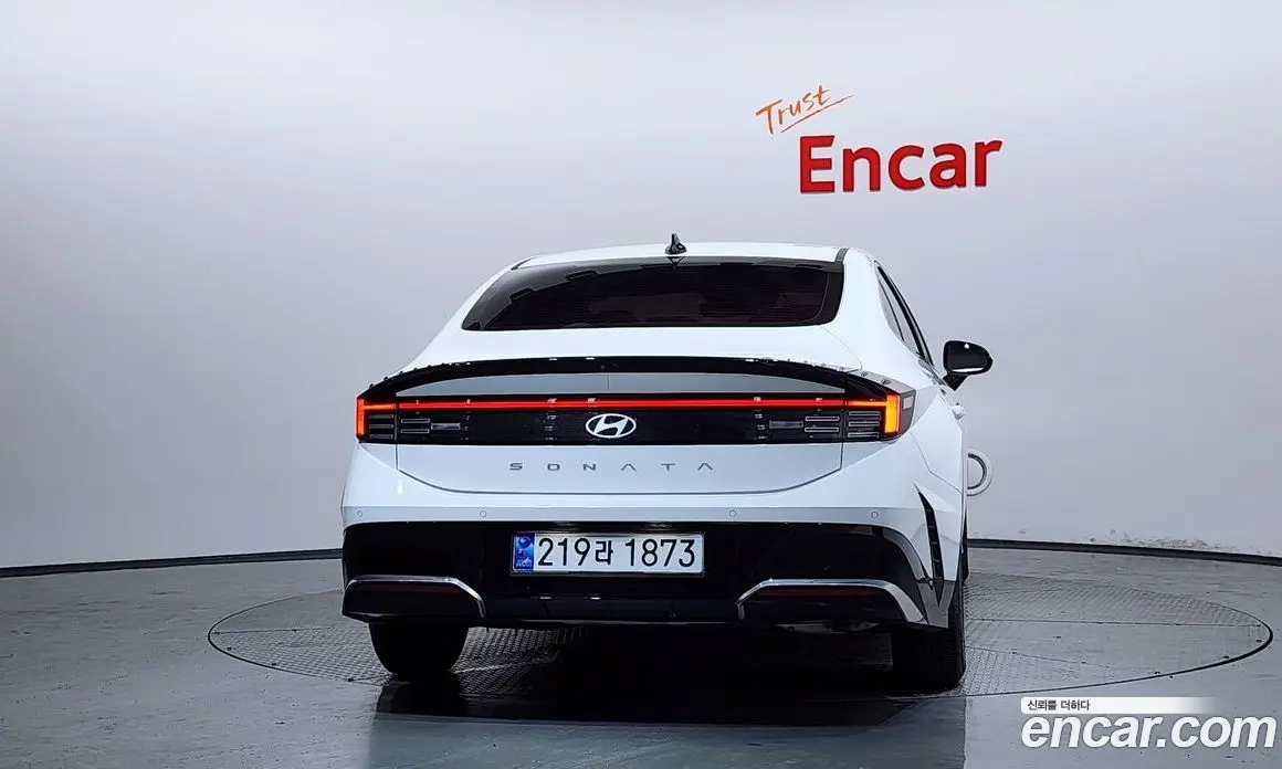 Hyundai Sonata 2023 2.0 автомат (гидро), фото 4 Hyundai Sonata 2023 2.0 автомат (гидро), фото 4