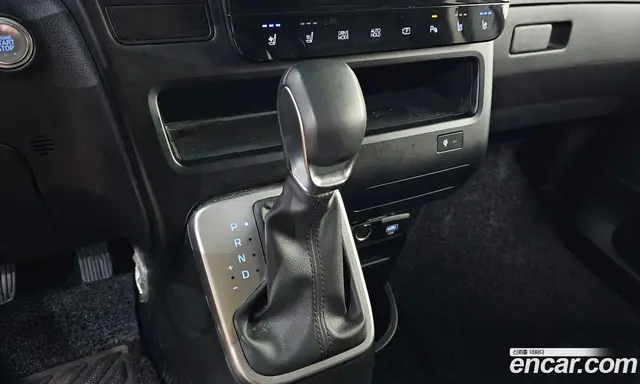 Hyundai Staria 2024 1.6 автомат (гидро), миниатюра 12