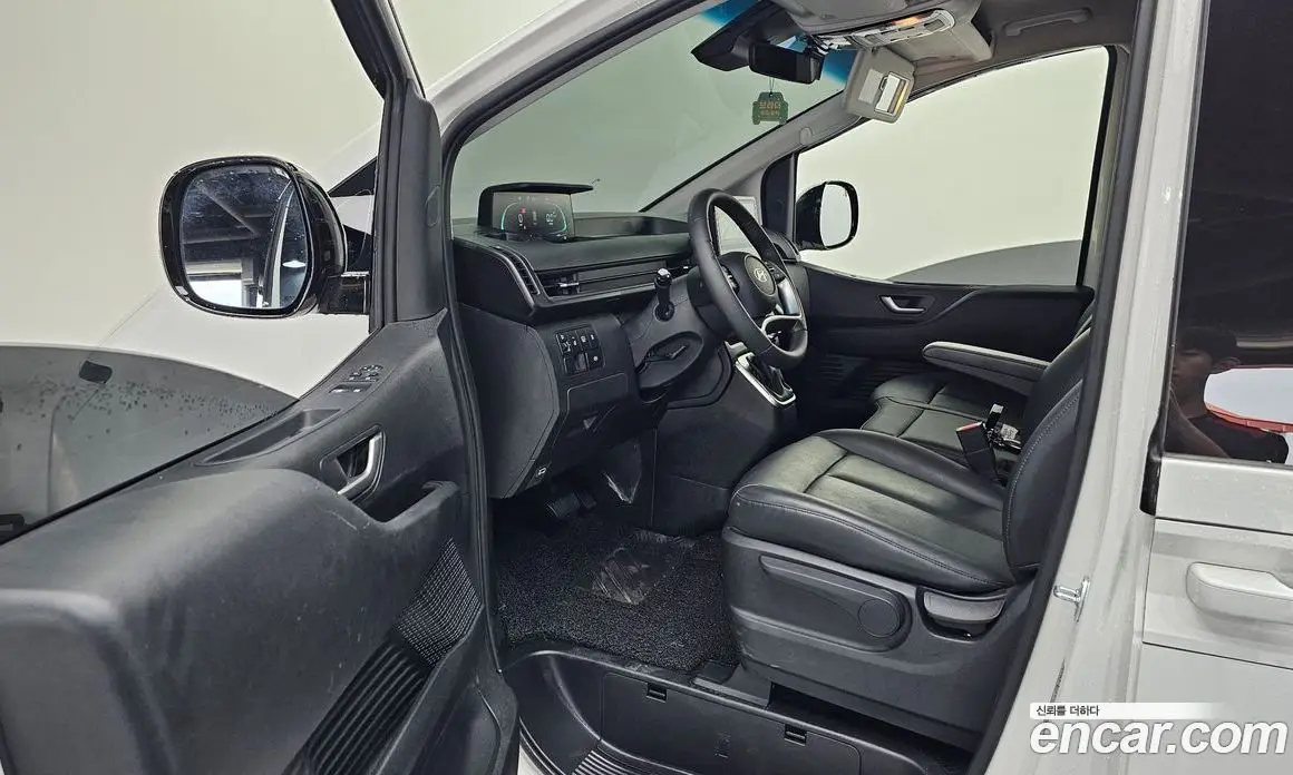 Hyundai Staria 2024 1.6 автомат (гидро), фото 13 Hyundai Staria 2024 1.6 автомат (гидро), фото 13