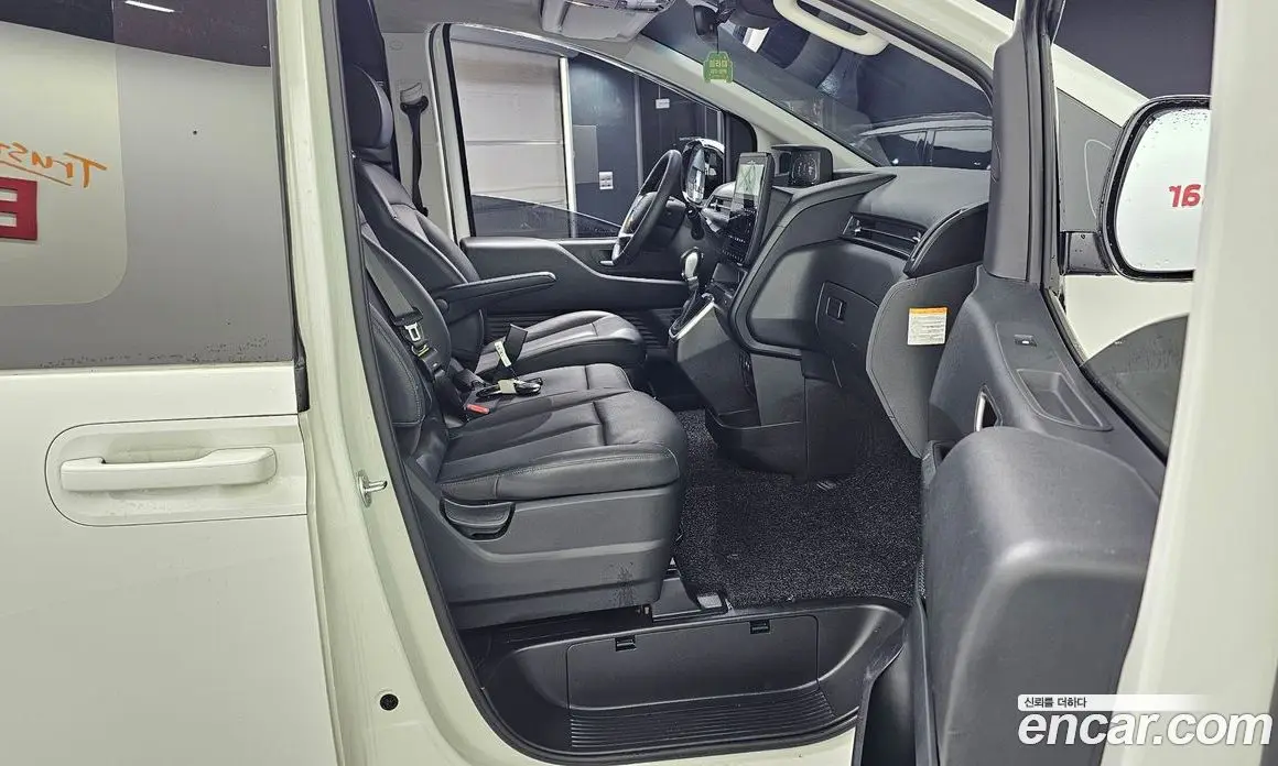 Hyundai Staria 2024 1.6 автомат (гидро), фото 17 Hyundai Staria 2024 1.6 автомат (гидро), фото 17
