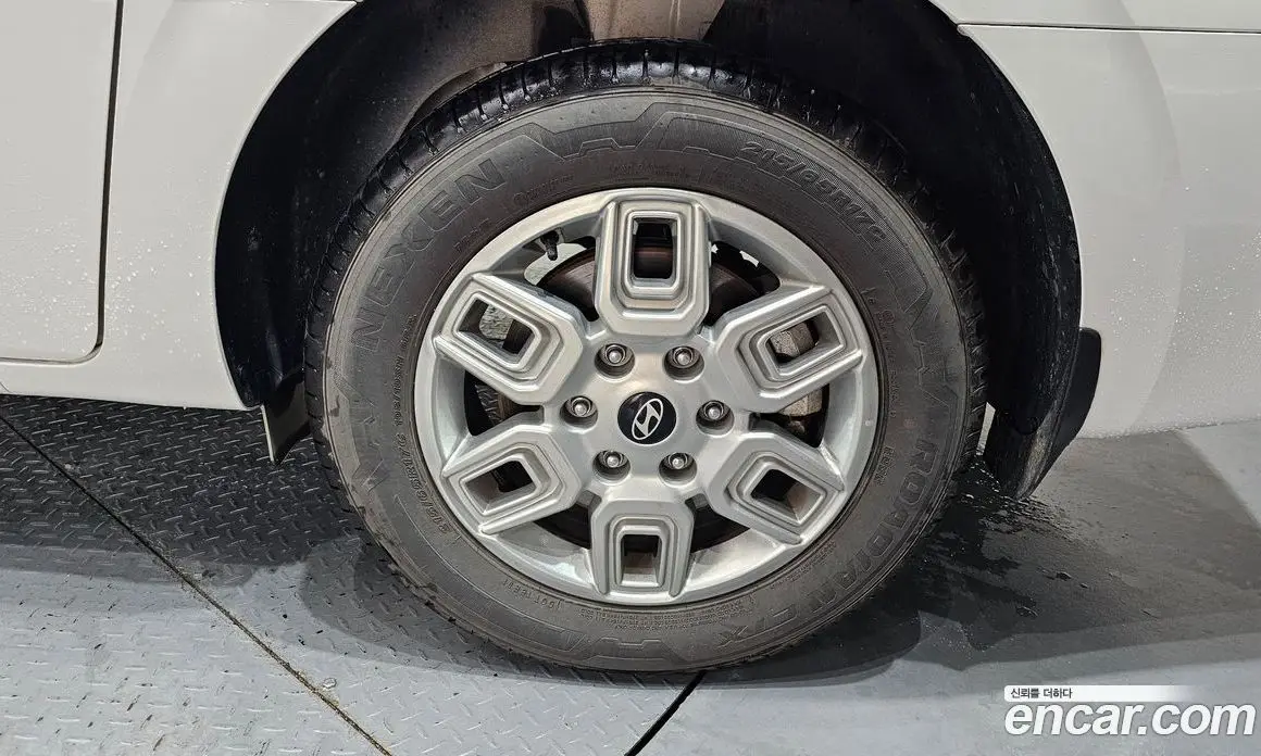 Hyundai Staria 2024 1.6 автомат (гидро), фото 5 Hyundai Staria 2024 1.6 автомат (гидро), фото 5
