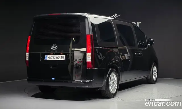 Hyundai Staria 2025 2.2 автомат (гидро), миниатюра 2 Hyundai Staria 2025 2.2 автомат (гидро), миниатюра 2