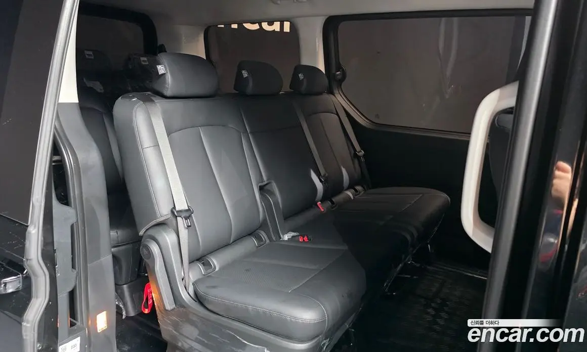Hyundai Staria 2025 2.2 автомат (гидро), фото 12 Hyundai Staria 2025 2.2 автомат (гидро), фото 12