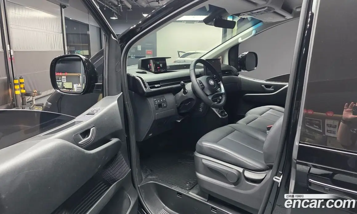 Hyundai Staria 2025 2.2 автомат (гидро), фото 10 Hyundai Staria 2025 2.2 автомат (гидро), фото 10