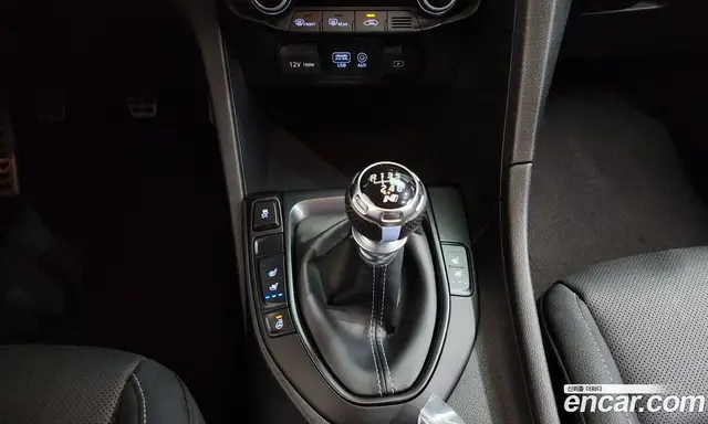 Hyundai Veloster 2018 2.0 механика, миниатюра 12