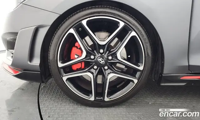 Hyundai Veloster 2018 2.0 механика, миниатюра 5 Hyundai Veloster 2018 2.0 механика, миниатюра 5