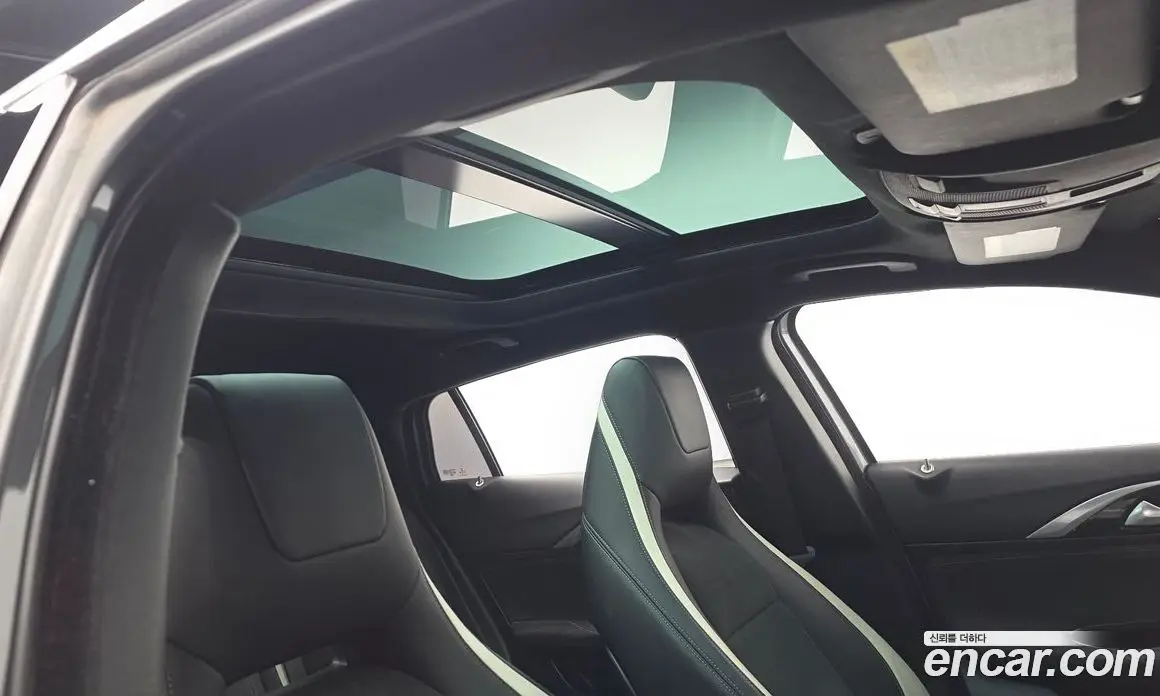 Infiniti Q30 2017 2.0 автомат (гидро), фото 14
