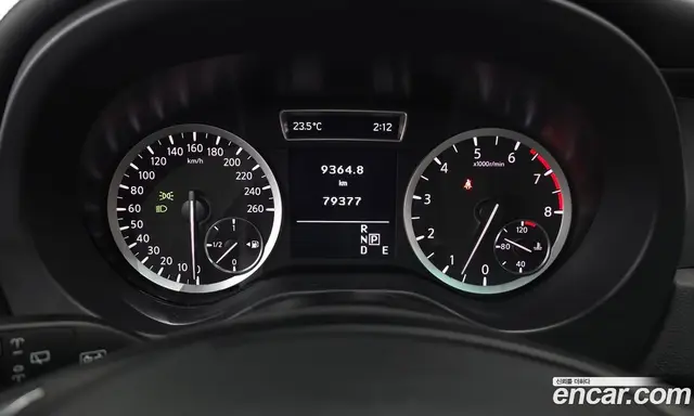 Infiniti Q30 2017 2.0 автомат (гидро), миниатюра 8