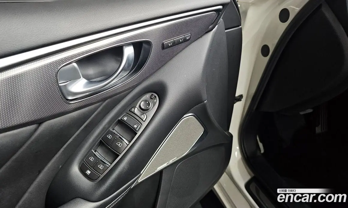 Infiniti Q50 2017 3.5 автомат (гидро), фото 13