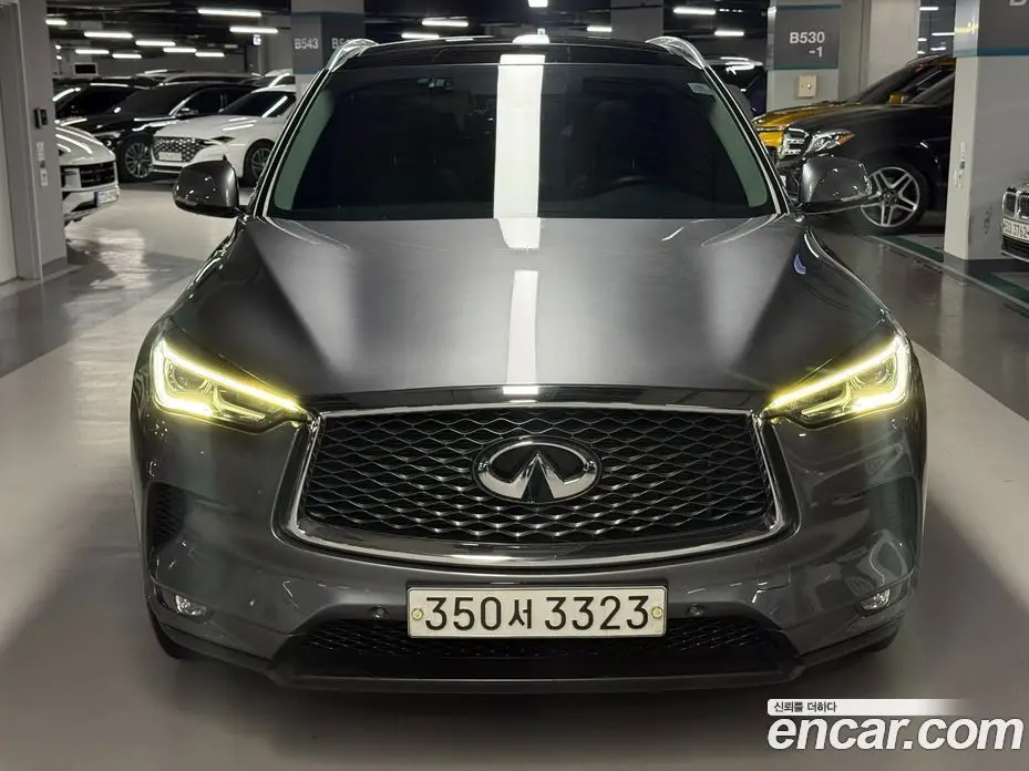 Infiniti QX50 2019 2.0 автомат (гидро), фото 1 Infiniti QX50 2019 2.0 автомат (гидро), фото 1
