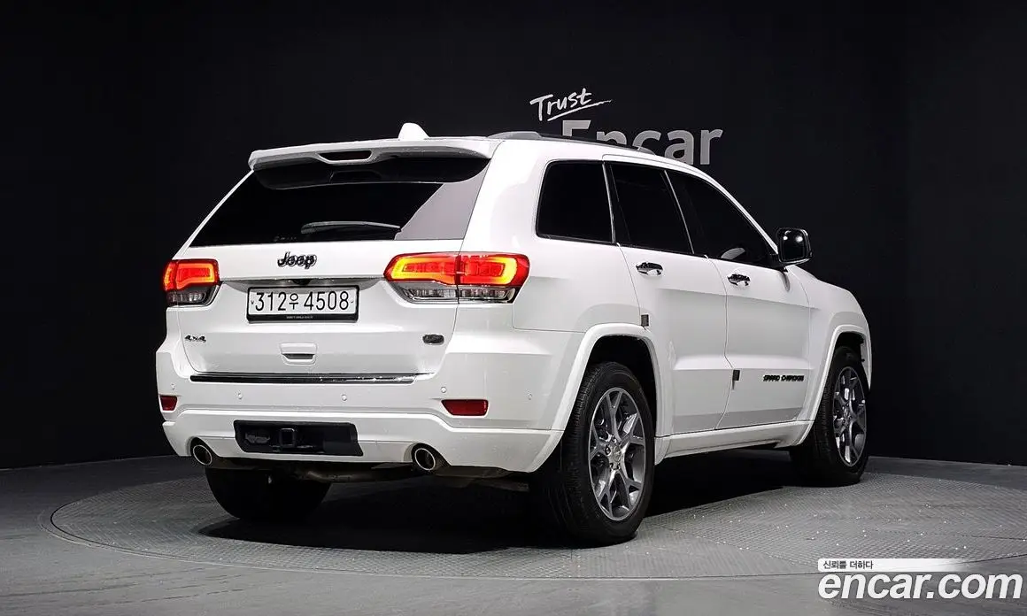 Jeep Cherokee 2019 3.6 автомат (гидро), фото 2 Jeep Cherokee 2019 3.6 автомат (гидро), фото 2