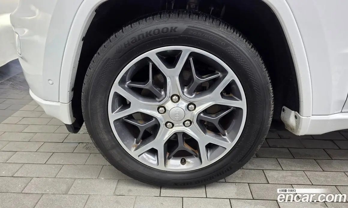 Jeep Cherokee 2019 3.6 автомат (гидро), фото 5 Jeep Cherokee 2019 3.6 автомат (гидро), фото 5