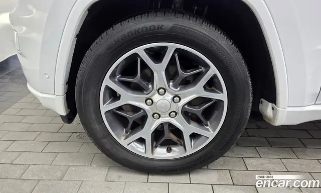 Jeep Cherokee 2019 3.6 автомат (гидро), миниатюра 5 Jeep Cherokee 2019 3.6 автомат (гидро), миниатюра 5