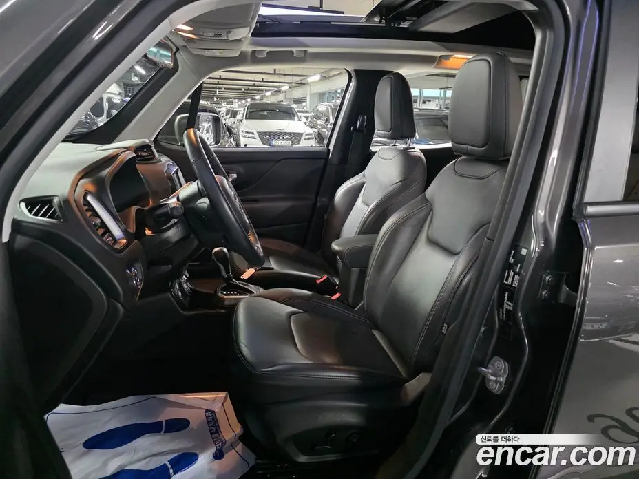 Jeep Renegade 2021 2.4 автомат (гидро), фото 11 Jeep Renegade 2021 2.4 автомат (гидро), фото 11