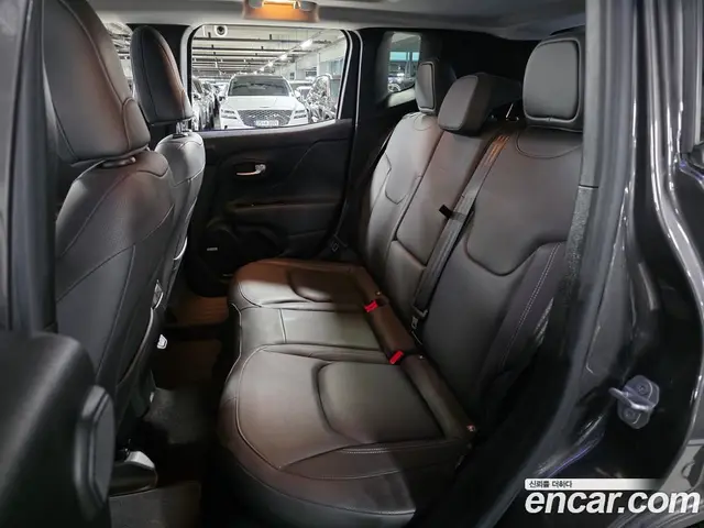 Jeep Renegade 2021 2.4 автомат (гидро), миниатюра 12