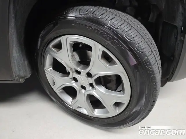 Jeep Renegade 2021 2.4 автомат (гидро), миниатюра 5 Jeep Renegade 2021 2.4 автомат (гидро), миниатюра 5