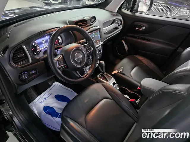 Jeep Renegade 2021 2.4 автомат (гидро), миниатюра 10 Jeep Renegade 2021 2.4 автомат (гидро), миниатюра 10