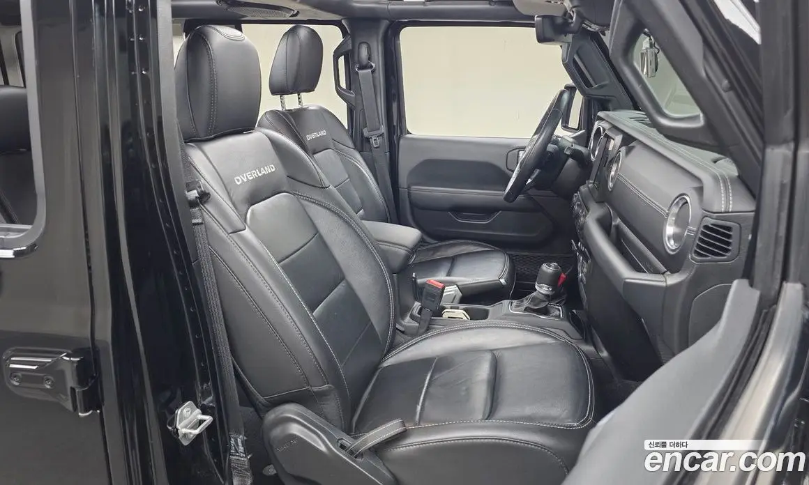 Jeep Wrangler 2021 2.0 автомат (гидро), фото 16 Jeep Wrangler 2021 2.0 автомат (гидро), фото 16