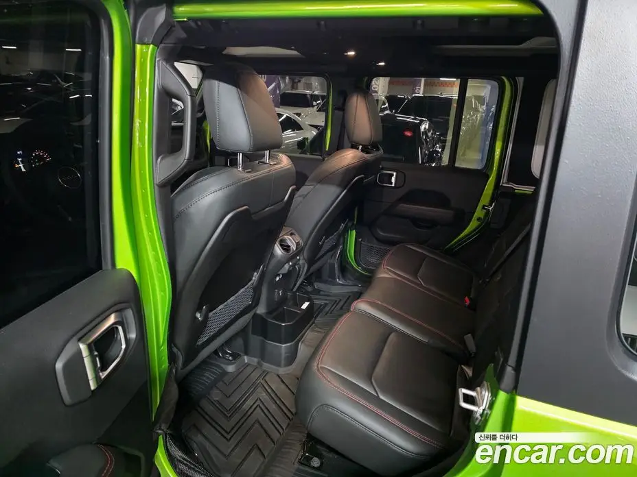 Jeep Wrangler 2025 2.0 автомат (гидро), фото 11 Jeep Wrangler 2025 2.0 автомат (гидро), фото 11