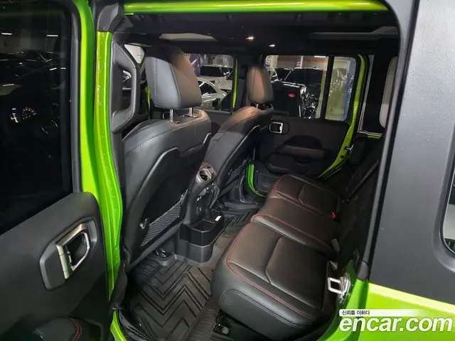 Jeep Wrangler 2025 2.0 автомат (гидро), миниатюра 11 Jeep Wrangler 2025 2.0 автомат (гидро), миниатюра 11