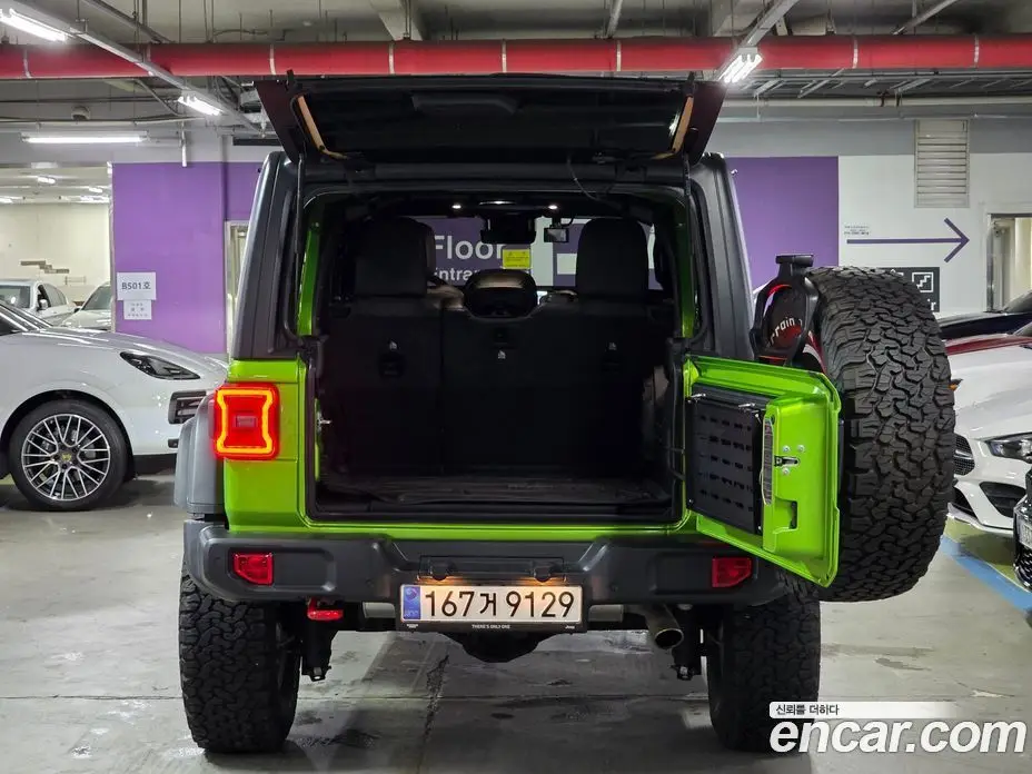 Jeep Wrangler 2025 2.0 автомат (гидро), фото 20 Jeep Wrangler 2025 2.0 автомат (гидро), фото 20