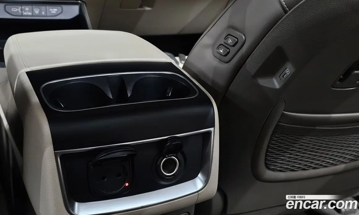 Kia Carnival 2023 3.5 автомат (гидро), фото 29 Kia Carnival 2023 3.5 автомат (гидро), фото 29
