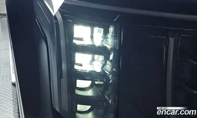 Kia Carnival 2023 3.5 автомат (гидро), миниатюра 7 Kia Carnival 2023 3.5 автомат (гидро), миниатюра 7