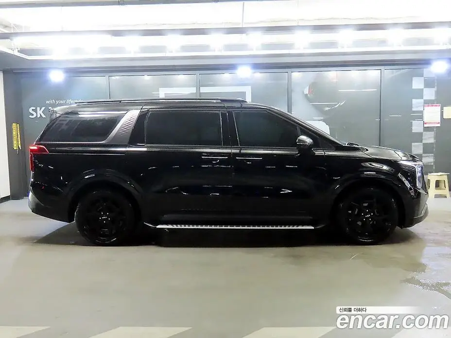 Kia Carnival 2024 1.6 автомат (гидро), фото 3