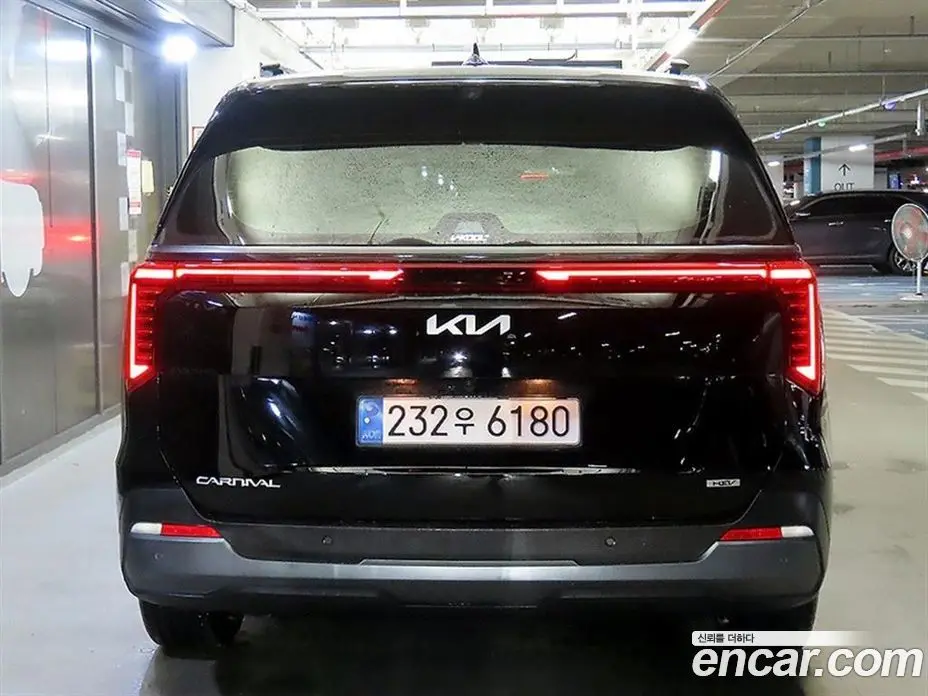 Kia Carnival 2024 1.6 автомат (гидро), фото 5