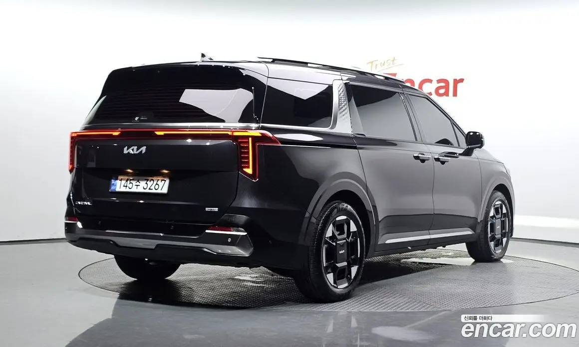 Kia Carnival 2024 1.6 автомат (гидро), фото 1 Kia Carnival 2024 1.6 автомат (гидро), фото 1