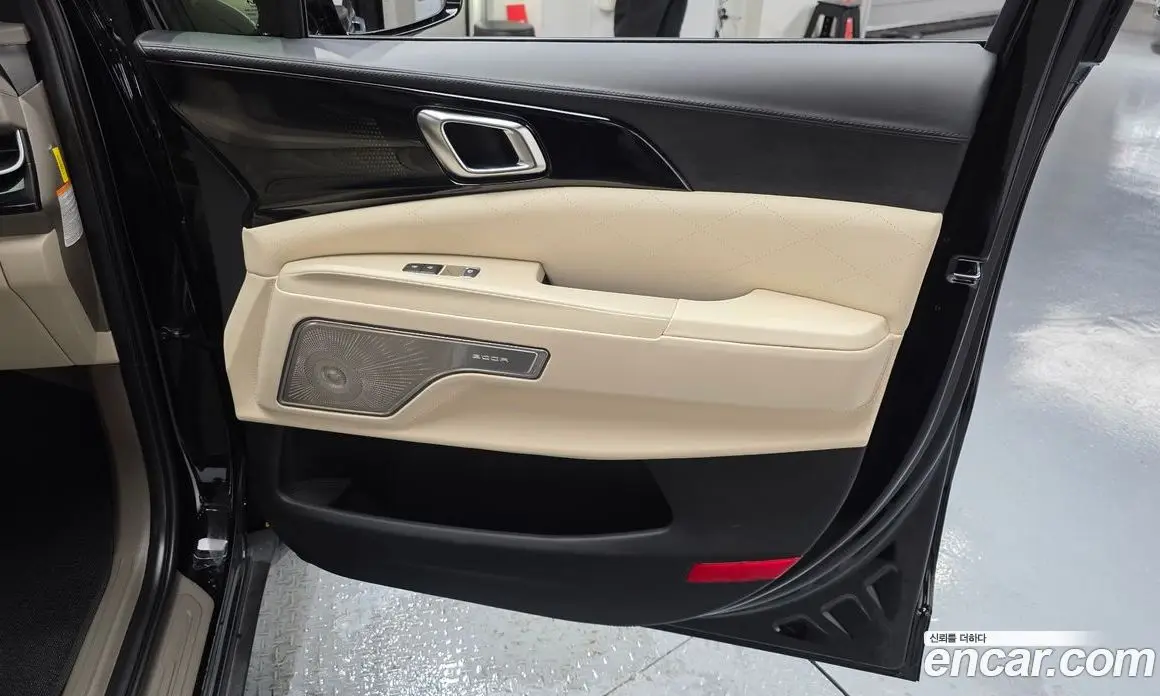 Kia Carnival 2025 1.6 автомат (гидро), фото 15 Kia Carnival 2025 1.6 автомат (гидро), фото 15