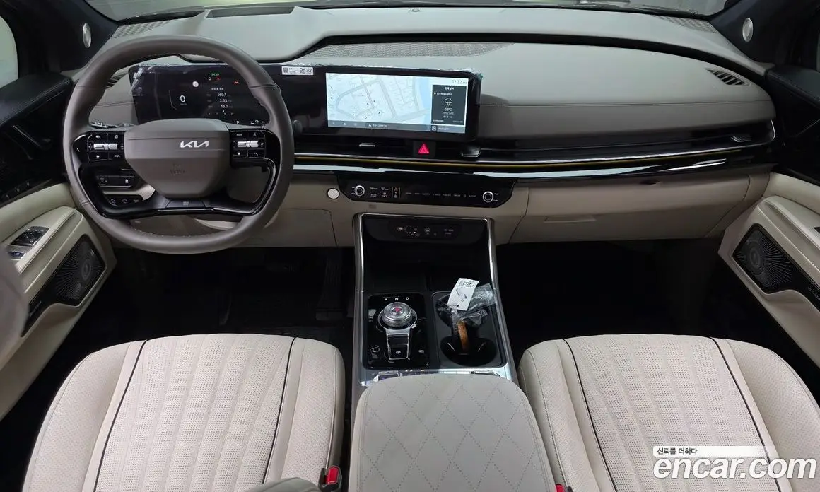 Kia Carnival 2025 1.6 автомат (гидро), фото 10 Kia Carnival 2025 1.6 автомат (гидро), фото 10
