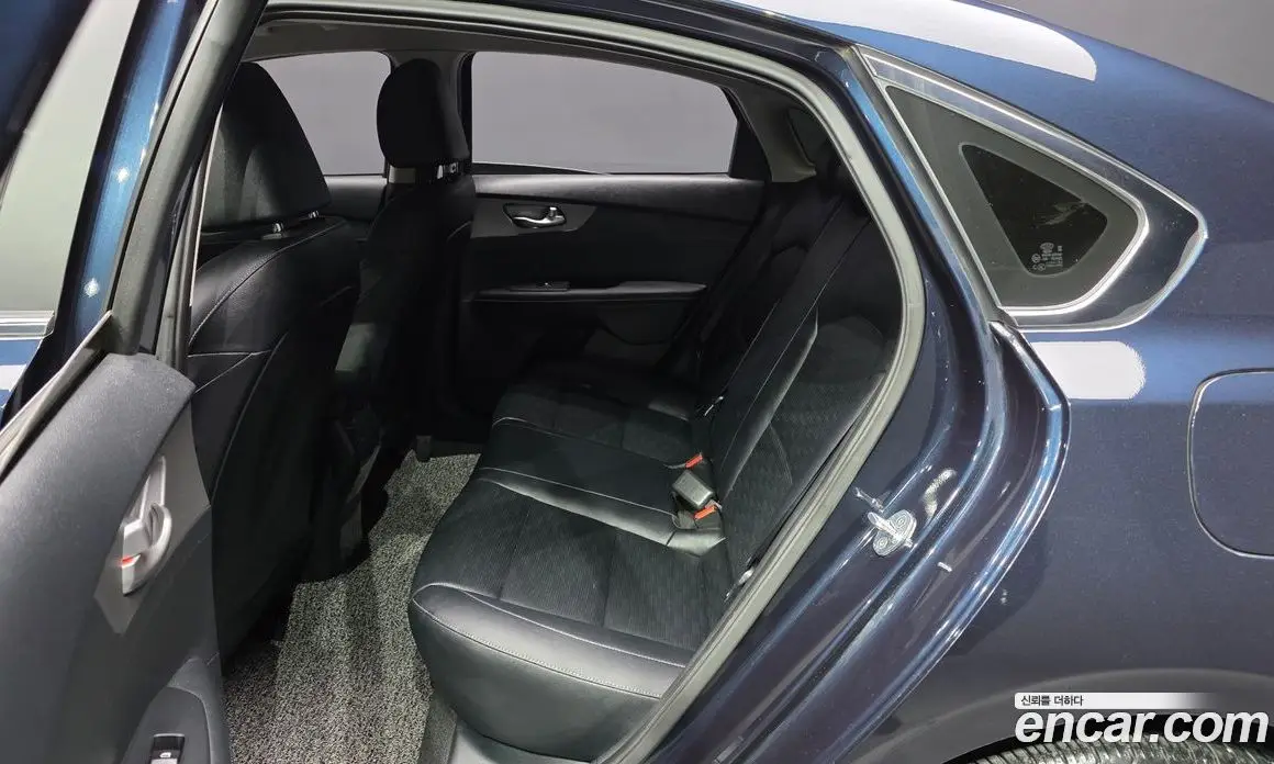 Kia K3 2020 1.6 автомат (гидро), фото 15 Kia K3 2020 1.6 автомат (гидро), фото 15