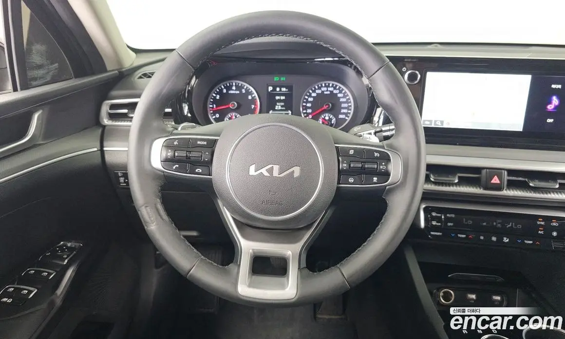 Kia K5 (Optima) 2022 2.0 автомат (гидро), фото 19