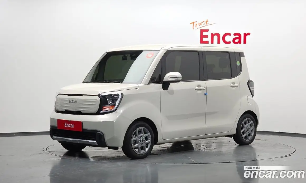 Kia Ray 2023 1.0 автомат (гидро), фото 1 Kia Ray 2023 1.0 автомат (гидро), фото 1