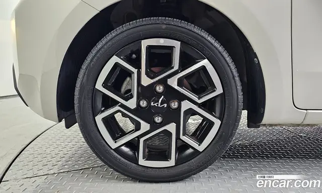 Kia Ray 2023 1.0 автомат (гидро), миниатюра 5 Kia Ray 2023 1.0 автомат (гидро), миниатюра 5