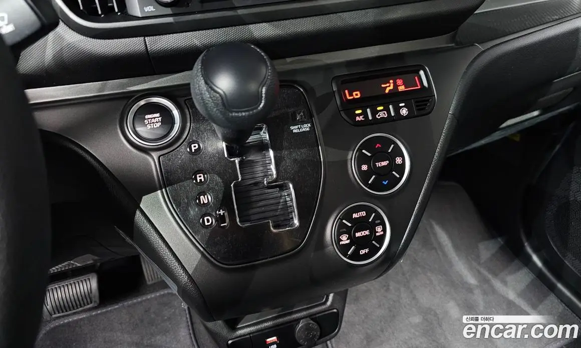Kia Ray 2024 1.0 автомат (гидро), фото 11 Kia Ray 2024 1.0 автомат (гидро), фото 11