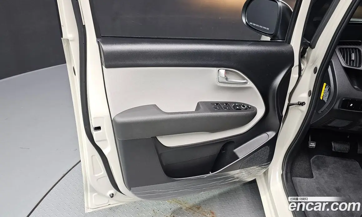 Kia Ray 2024 1.0 автомат (гидро), фото 13 Kia Ray 2024 1.0 автомат (гидро), фото 13