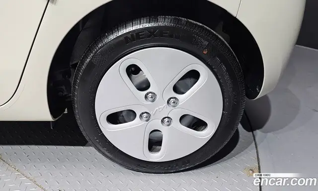 Kia Ray 2024 1.0 автомат (гидро), миниатюра 6 Kia Ray 2024 1.0 автомат (гидро), миниатюра 6