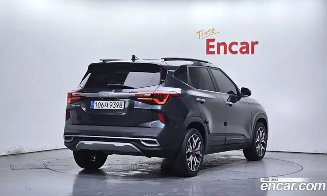 Kia Seltos 2021 1.6 автомат (гидро), миниатюра 2 Kia Seltos 2021 1.6 автомат (гидро), миниатюра 2