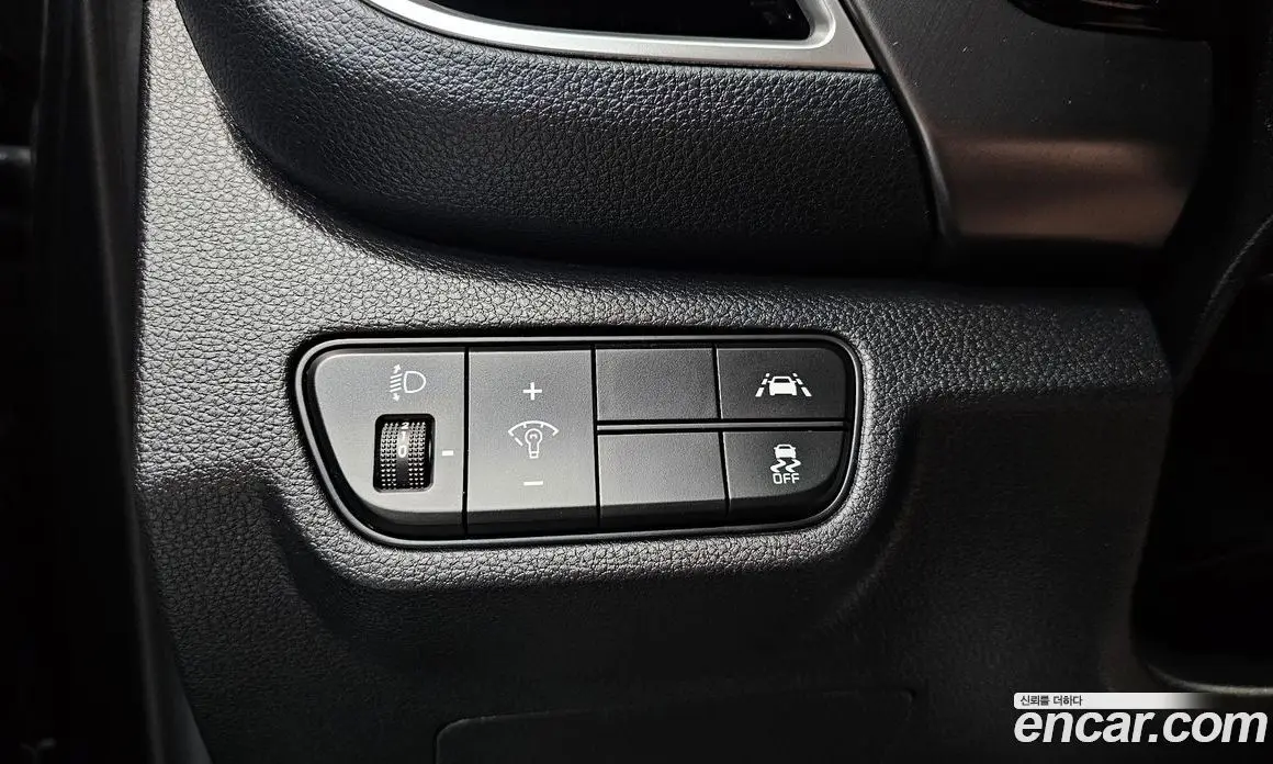 Kia Seltos 2021 1.6 автомат (гидро), фото 24 Kia Seltos 2021 1.6 автомат (гидро), фото 24