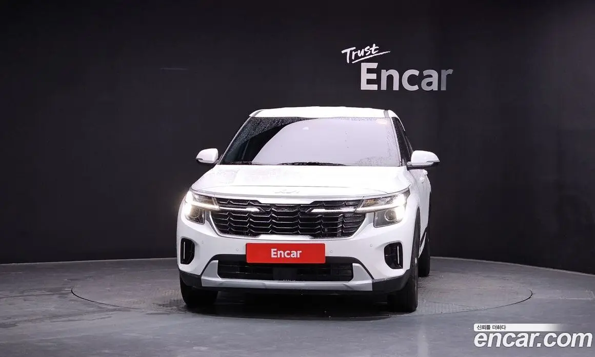 Kia Seltos 2024 1.6 автомат (гидро), фото 3 Kia Seltos 2024 1.6 автомат (гидро), фото 3
