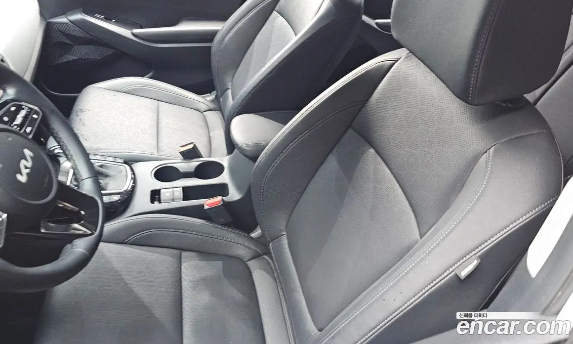 Kia Seltos 2024 1.6 автомат (гидро), фото 28 Kia Seltos 2024 1.6 автомат (гидро), фото 28
