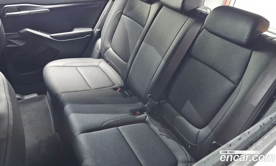 Kia Seltos 2024 1.6 автомат (гидро), фото 32 Kia Seltos 2024 1.6 автомат (гидро), фото 32